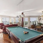 Theos House By