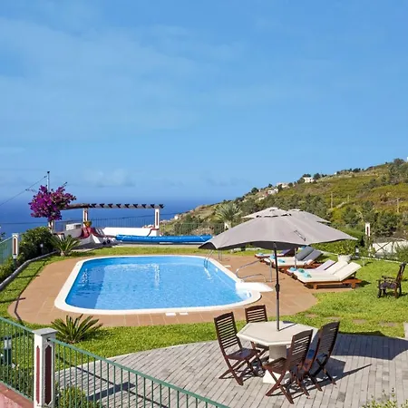 Theos House By Vila Fajã da Ovelha