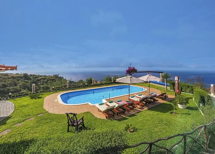 Villa Theos House By Fajã da Ovelha