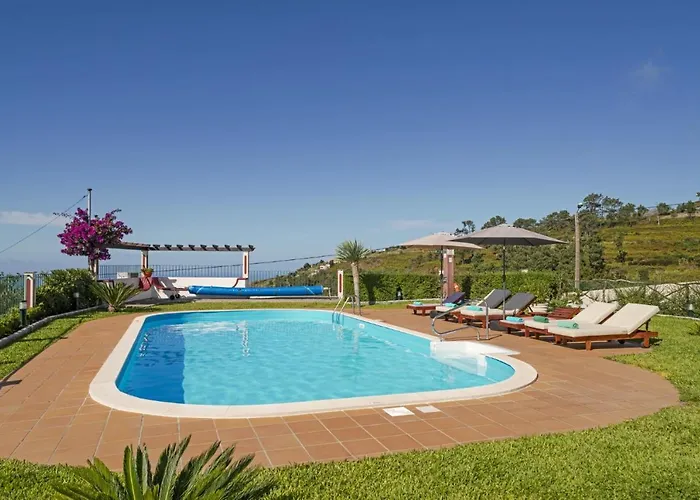 Villa Theos House By Fajã da Ovelha